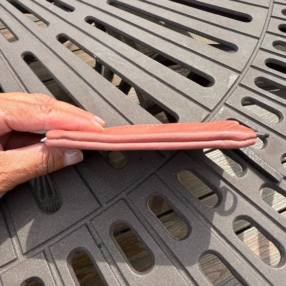 Rough and Tumble Token - Picture 2 of 6